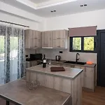 Casa Zacharo